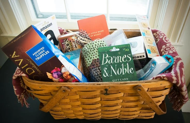Book Lovers Basket