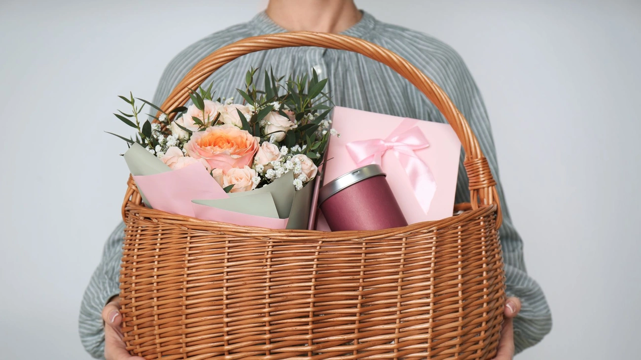 Tech Enthusiast Basket